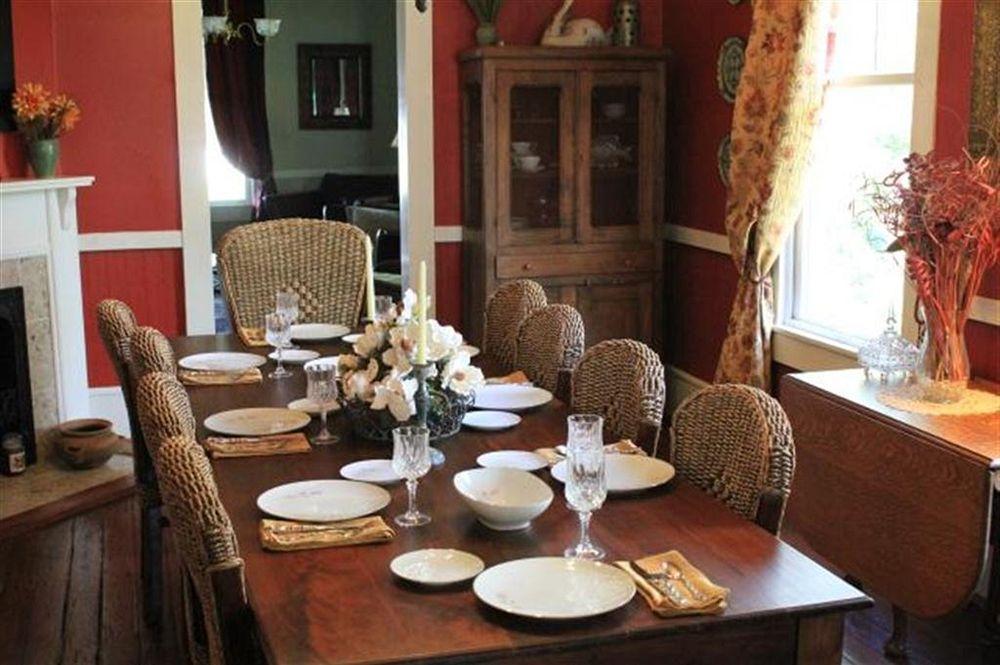 Carroll House Bed & Breakfast Bay St. Louis Buitenkant foto