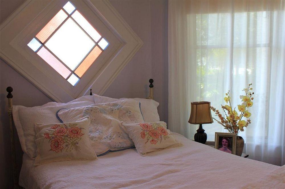 Carroll House Bed & Breakfast Bay St. Louis Buitenkant foto