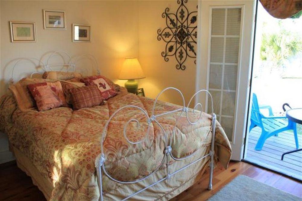 Carroll House Bed & Breakfast Bay St. Louis Buitenkant foto