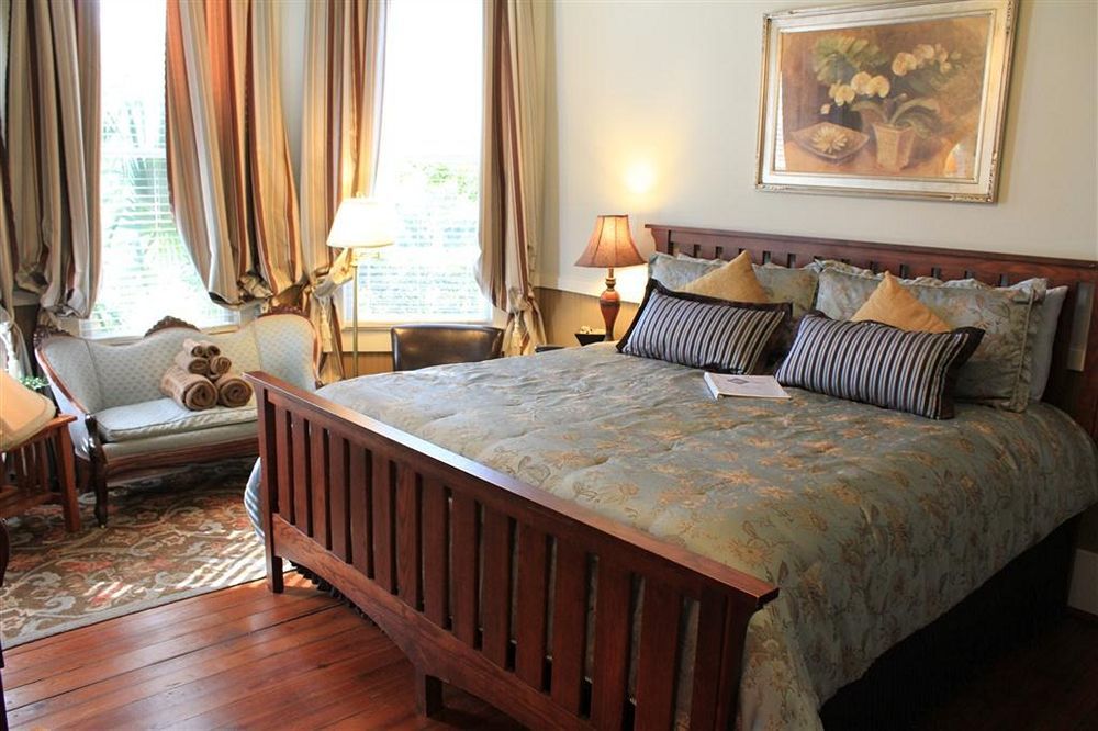 Carroll House Bed & Breakfast Bay St. Louis Buitenkant foto