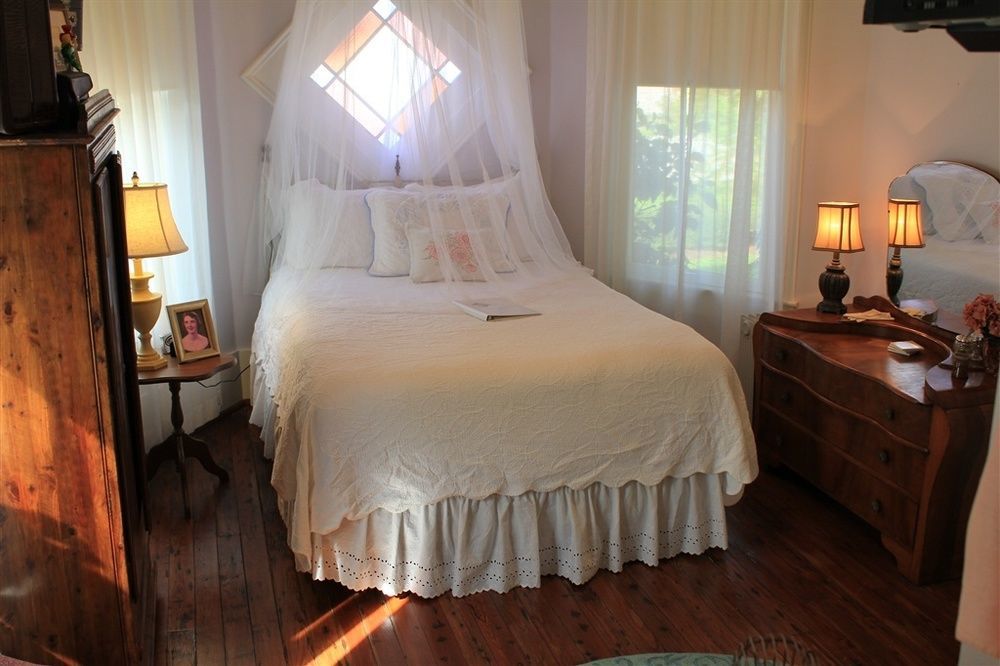 Carroll House Bed & Breakfast Bay St. Louis Buitenkant foto